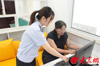 惠民縣政務(wù)服務(wù)中心稅務(wù)窗口 下沉一線、主動(dòng)服務(wù)，為個(gè)體工商戶(hù)發(fā)展注入“稅動(dòng)力”